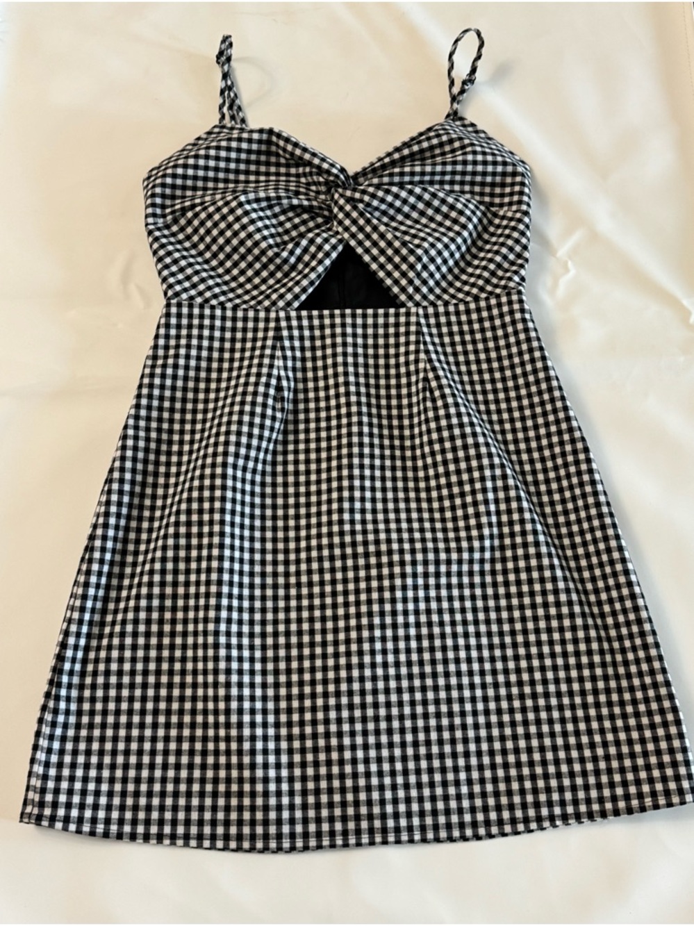 superdown - belle knot mini dress - Picture 9 of 14
